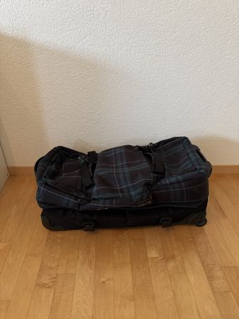 Reisetasche Dakine mit Rollen kariert gross Zustand gut