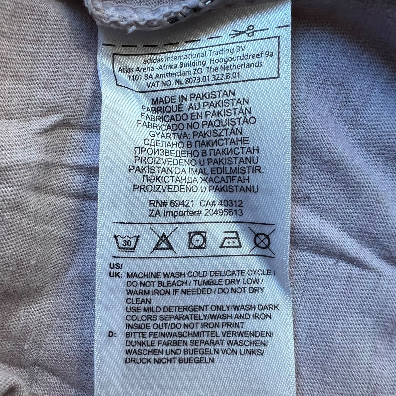 Reebok T-shirt: REEBOK T-Shirt – Usato da Zürich venduto da ClosetQueen 8