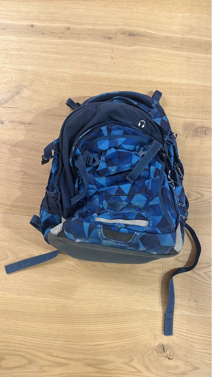 Satch Zaini: Satch Rucksack blau gemustert oft gebraucht – Usato da Regensberg venduto da Chura