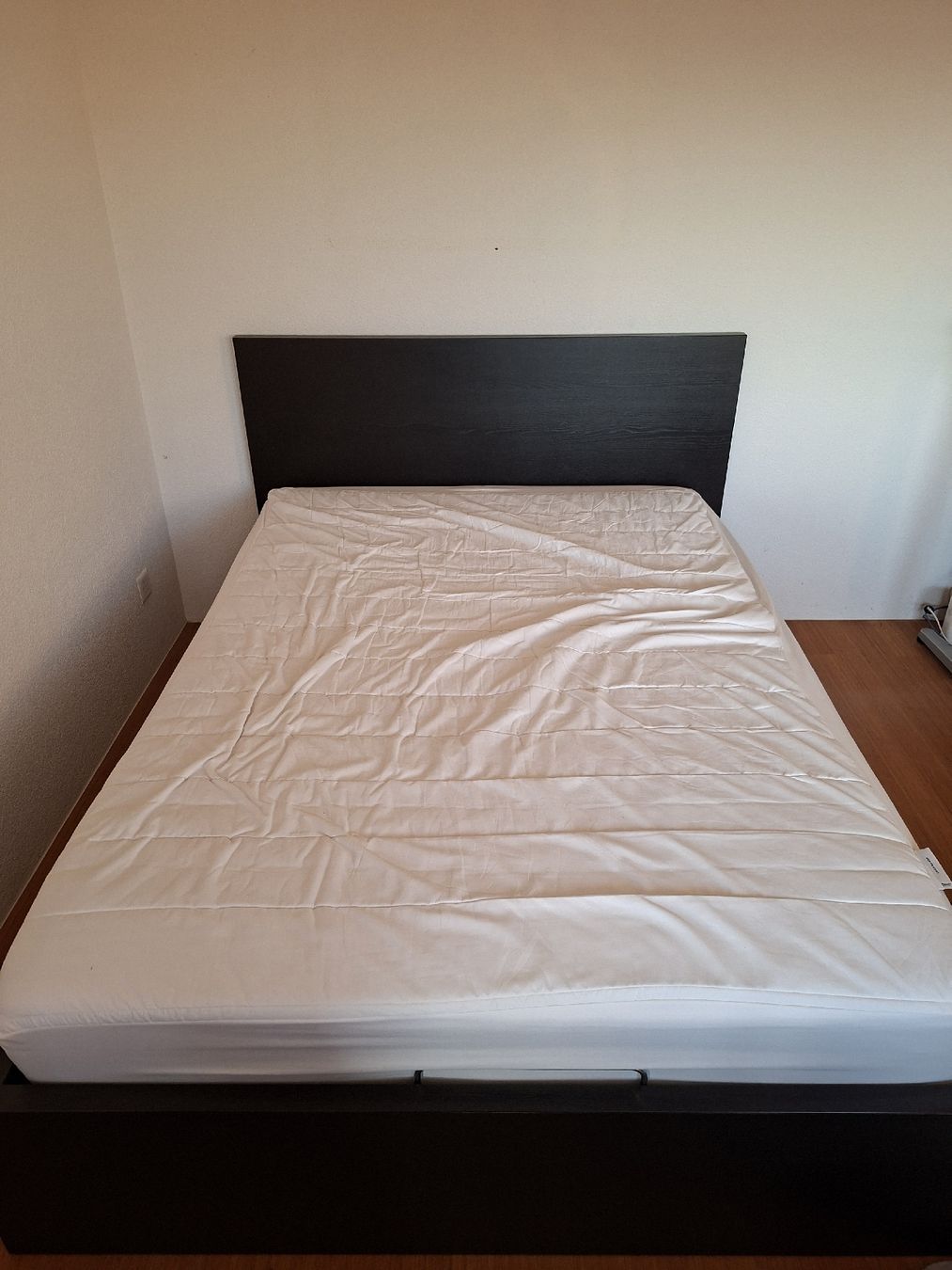 Ikea Lits: Ikea Bett  – D'occasion à Wald ZH par cla_59nw