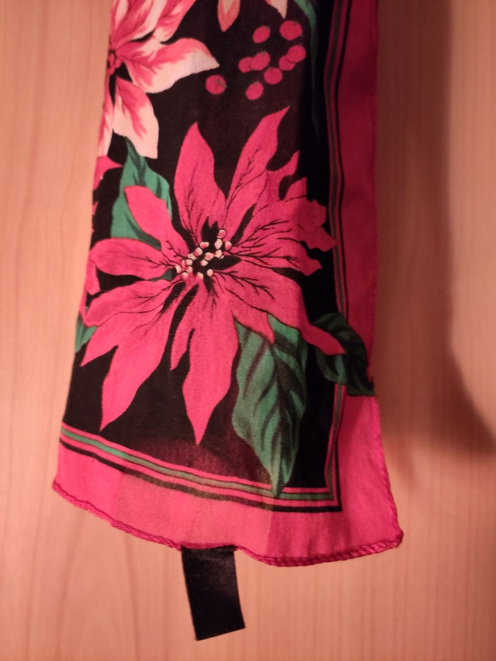 Foulard & Sciarpe: dünnes Tuch – Usato da Dübendorf venduto da Cocochala8 1