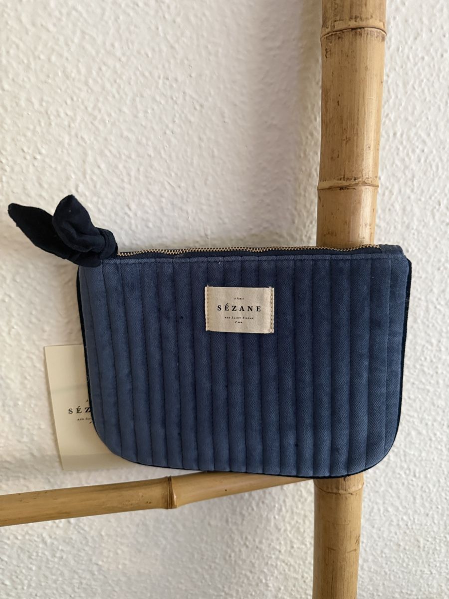 Sezane Kosmetikkoffer: Sezane Necessaire – Neu und originalverpackt aus Meilen von NHirs96