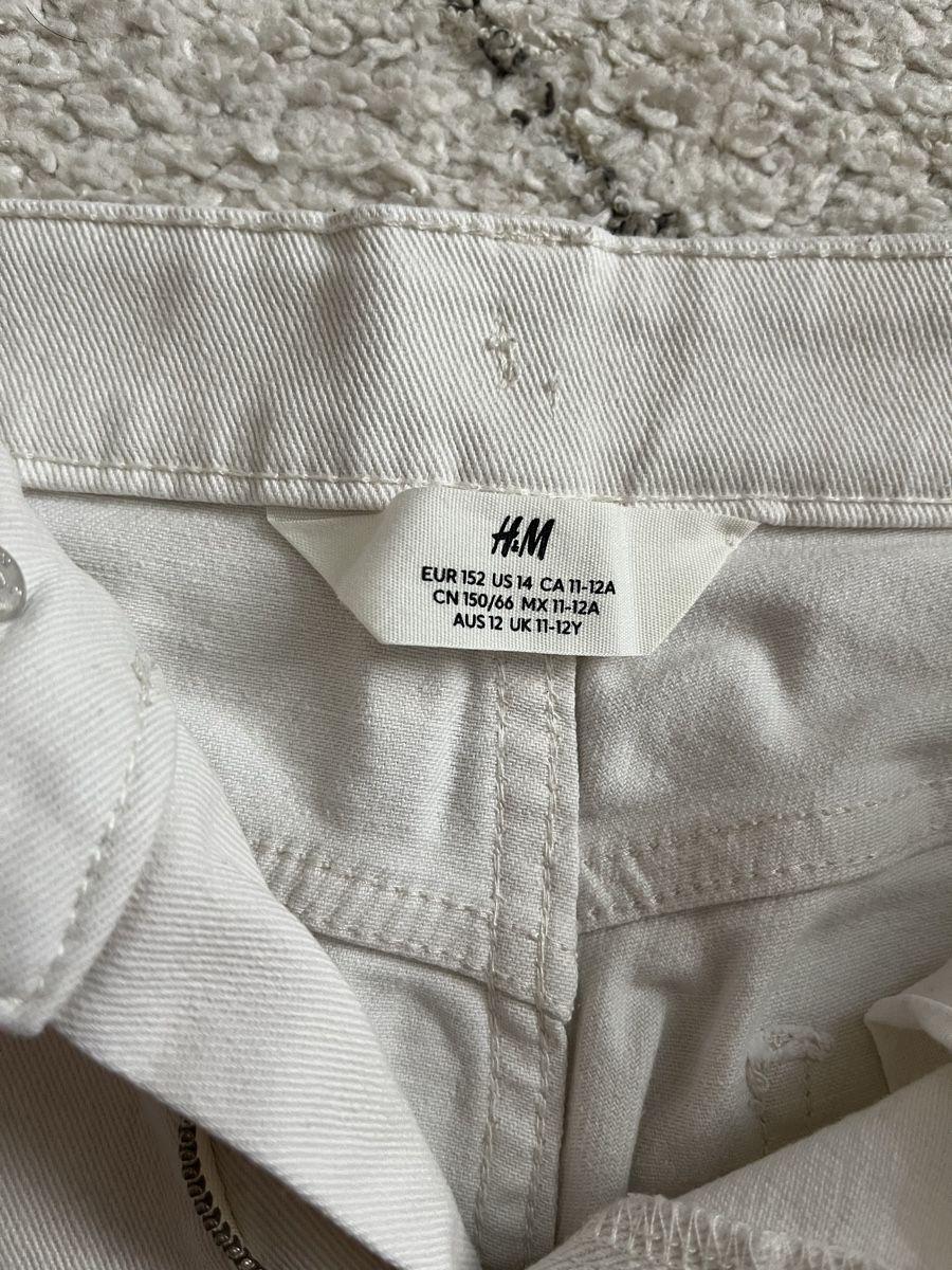 H&M Pantaloni: Kurze jeans – Usato da Baden venduto da Car_lio09 2