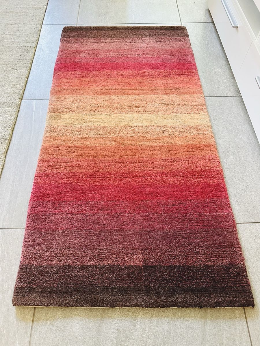 Teppiche: Teppich – Gebraucht aus Basel von rea_y662