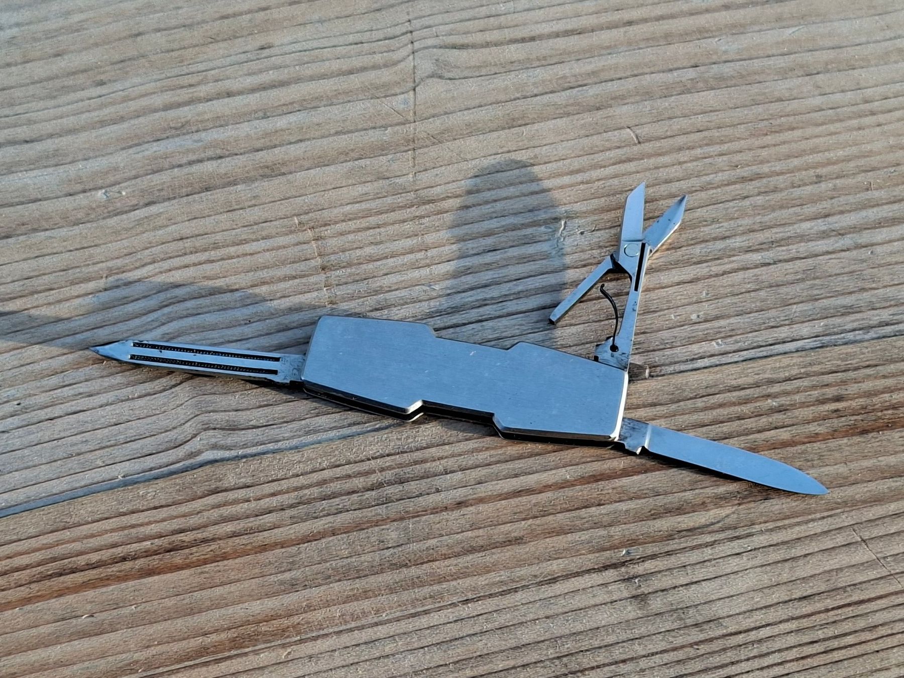 Taschenmesser: cooles qualitatives Taschenmesser Schere Klinge Nagelfeile – Gebraucht aus Brunnenthal von Strahler67 1