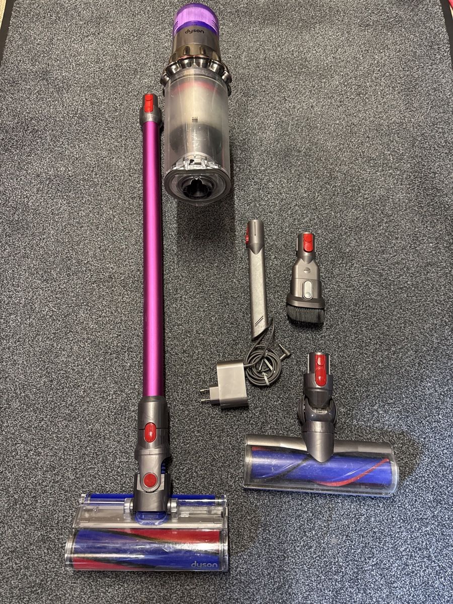 Dyson Aspirapolveri & Accessori: Dyson v11 torque Drive – Usato da Landquart venduto da Nnf007 3