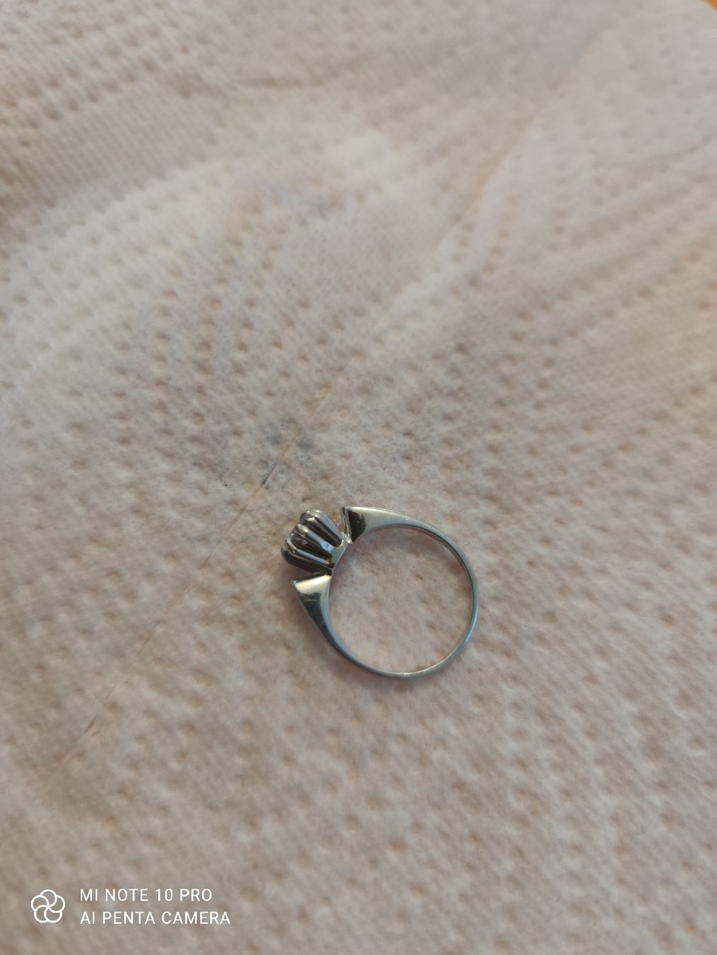 Anelli: 750 gestempelt Weissgold 18k Ring – Usato da Zürich venduto da Menyar1982 3