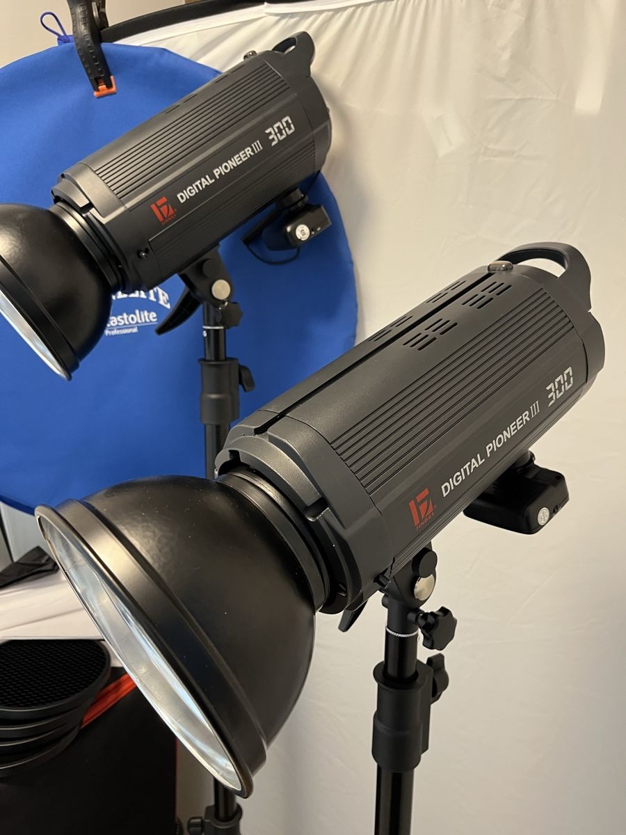 Blitze: Fotostudio Licht Set (Licht, Softbox, Sync, Stander, Koffer) – Gebraucht aus Speicher von benthestack 5