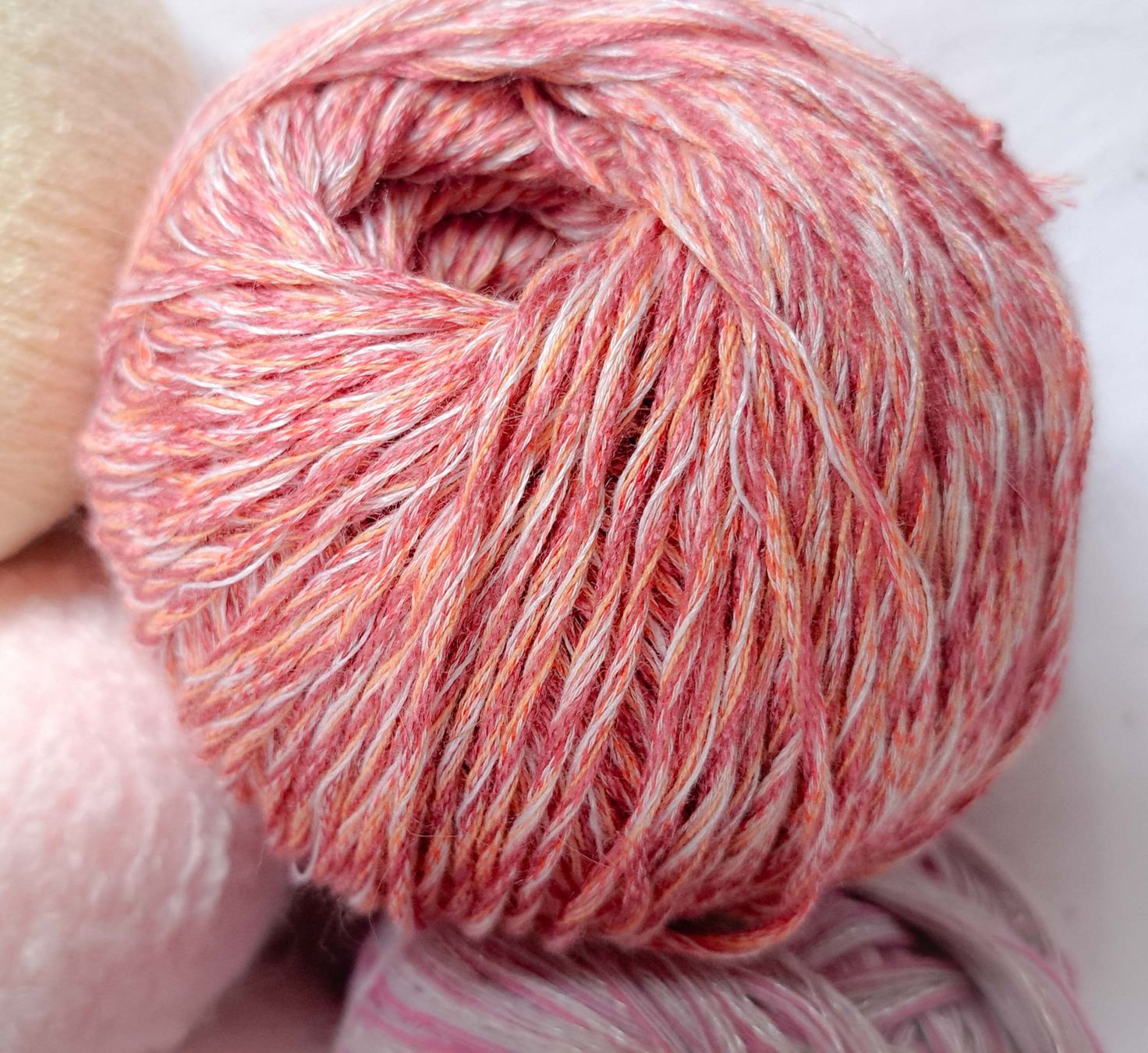 Wolle: 1470 g Wolle Restenpaket – Neu und originalverpackt aus Basel von Sweet-Yarns01 3