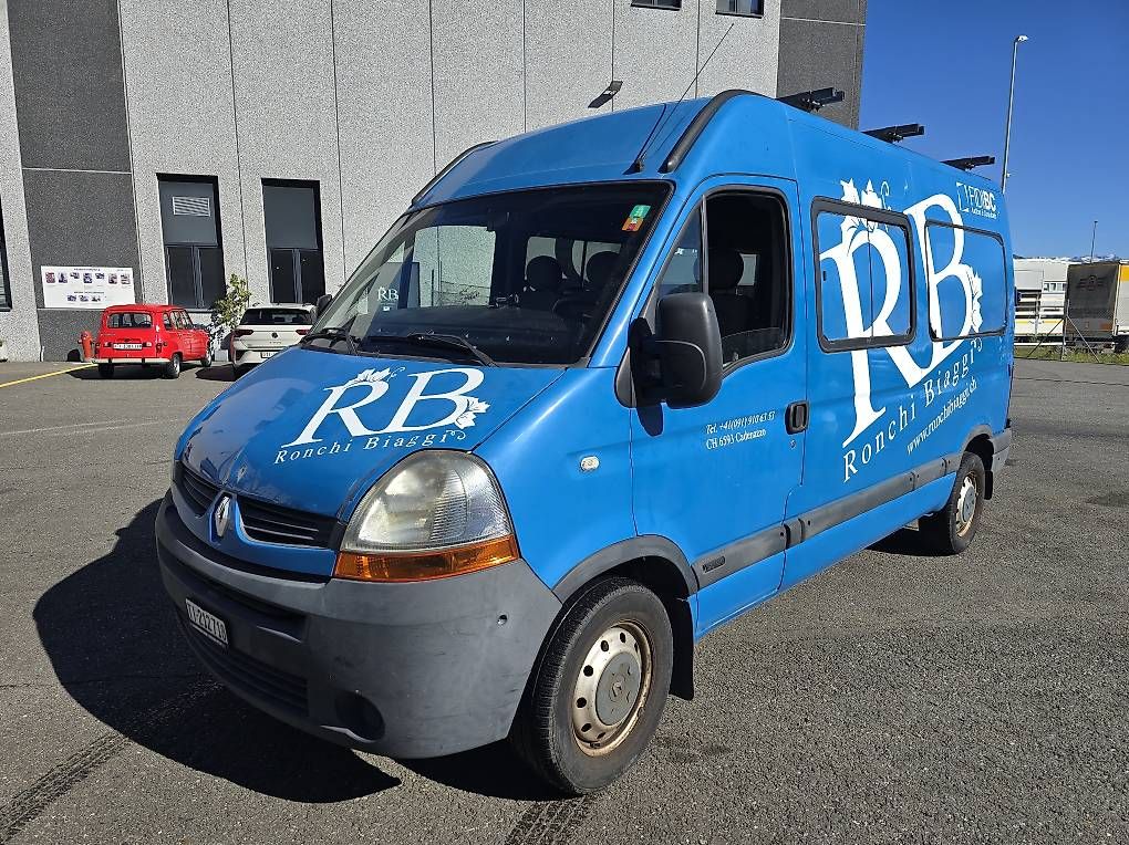 Veicoli commerciali: Renault Master 9 Posti A/C Collaudato 07.2024 – Usato da Cadenazzo venduto da LuismacchineSagl