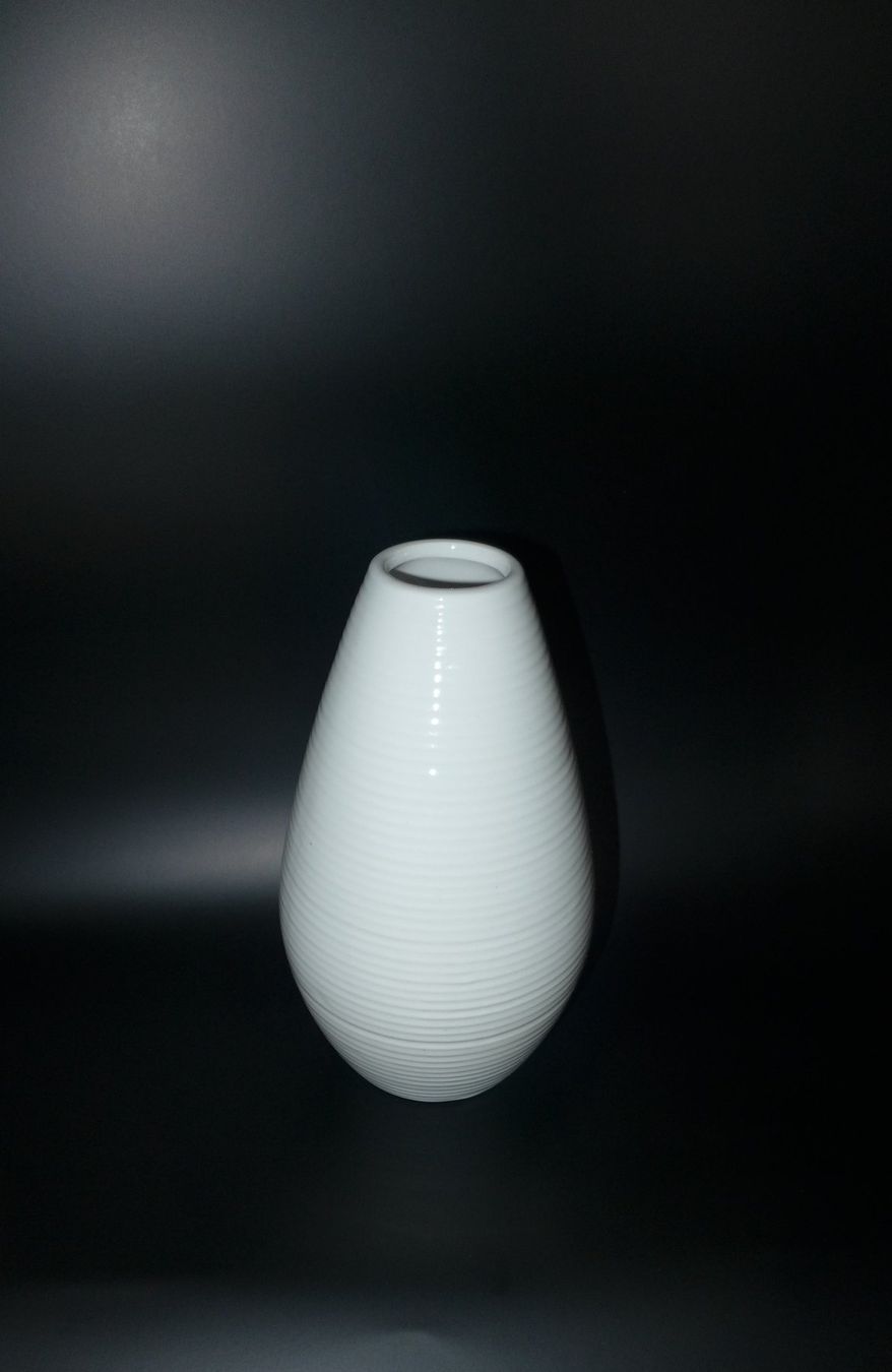 Vase & Récipients: Blumenvase – D'occasion à Biberist par ZombieDead_g9zj