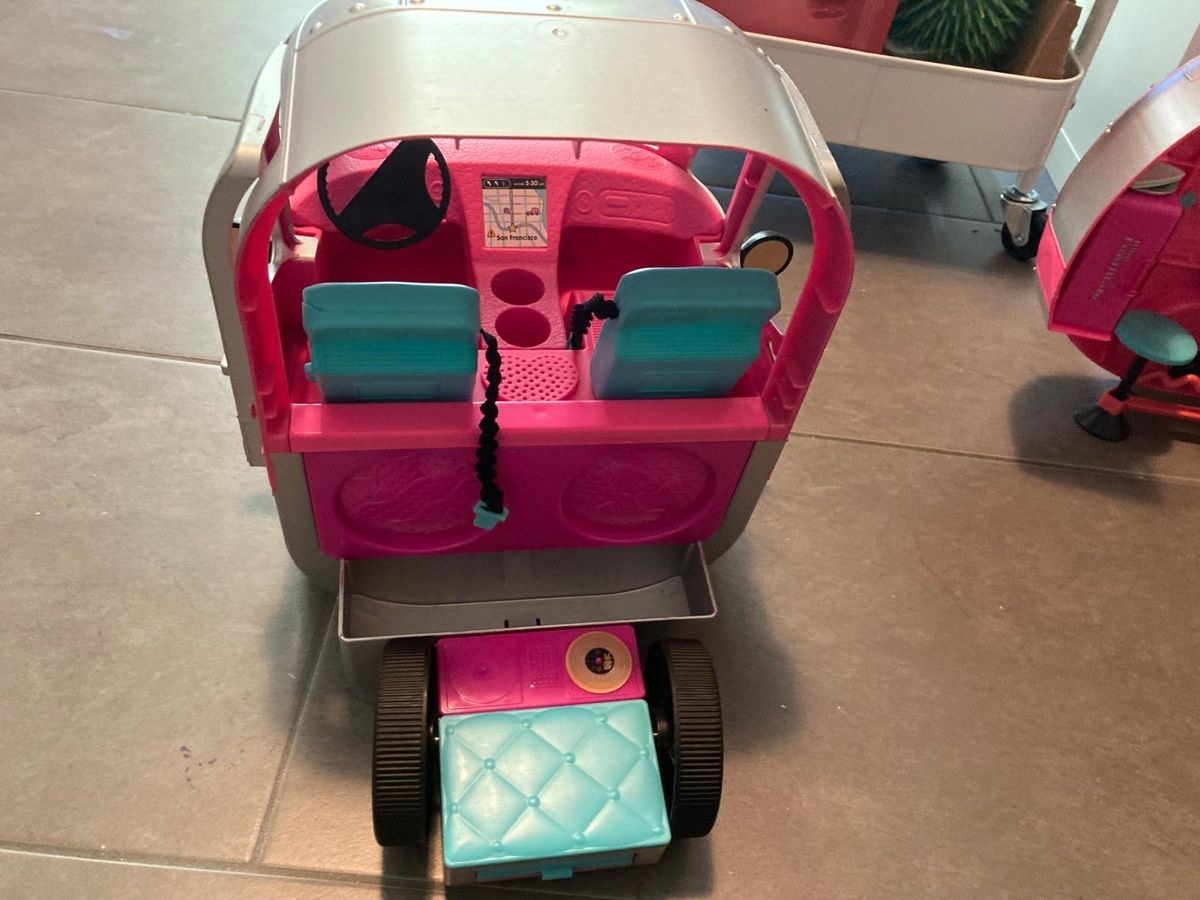 Spielzeuge: LOL Camper – Gebraucht aus Hinwil von chl_n6rp 1