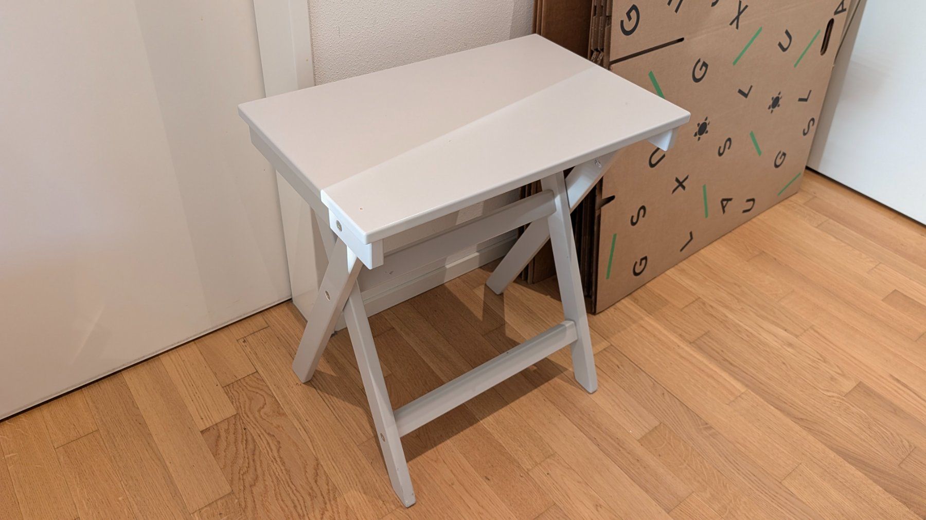 Ikea Tavoli: IKEA MARYD Beistelltisch / Tabletttisch – Usato da Spreitenbach venduto da alodon 2