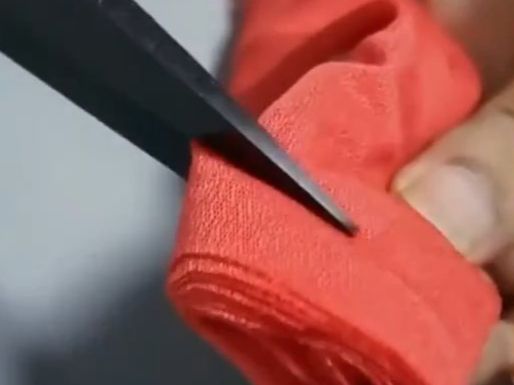 Tutti gli attrezzi: Professionelle Schneiderschere  Edelstahl / Ciseaux Tailleur – Nuovo e nell'imballaggio originale da Minusio venduto da graziano11 6