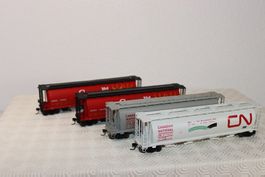 4 US Güterwagen ( 553 )