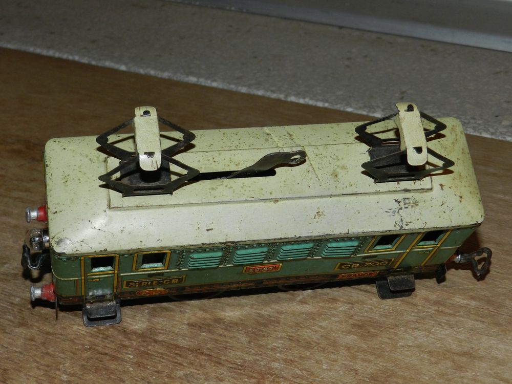 CR CHARLES ROSSIGNOL F Locomotive électrique CR 700 ETAT en O RARE EUR