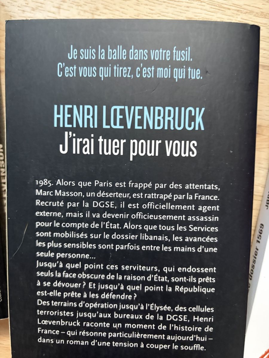 Libri: Lot de 8 polars en français  – Usato da Crissier venduto da Nouchki76 3