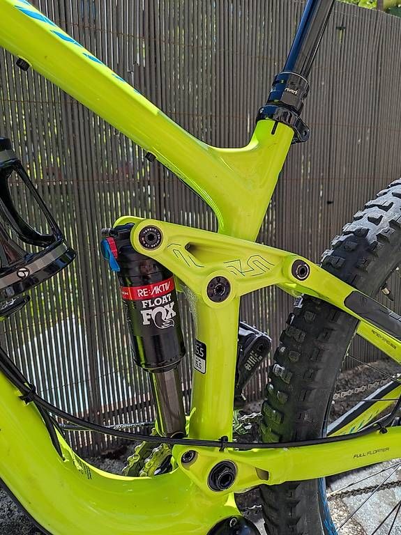Biciclette: VTT Enduro Trek Remedy 9.8 – Usato da La Chaux-de-Fonds venduto da Nivi 4