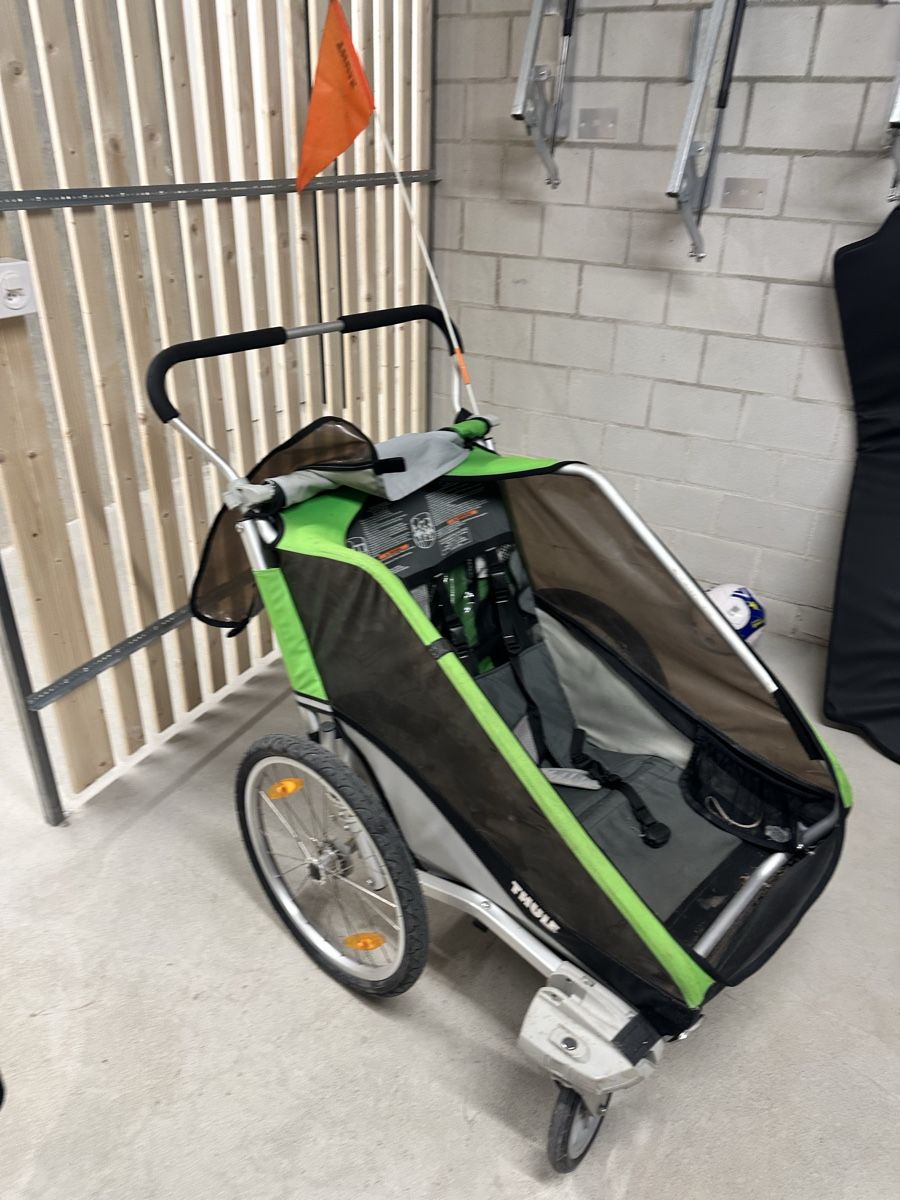 Thule Anhänger: Kinderanhänger Thule Chariot Cheetah, 2 Sitzer – Gebraucht aus Zürich von Flokke33 6