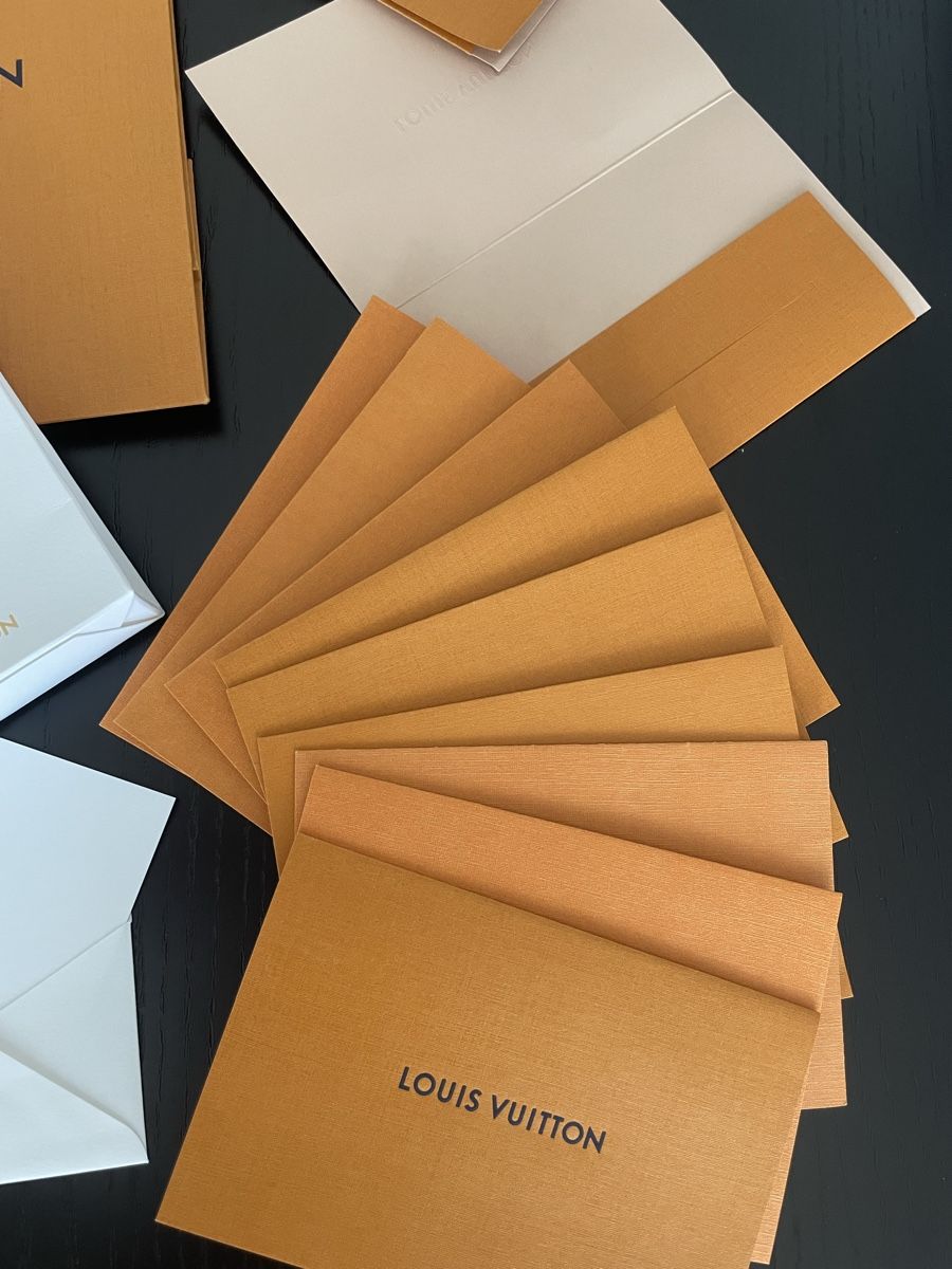 Buste & buste per spedizione: LOUIS VUITTON GESCHENKSET KARTEN & UMSCHLÄGE – Nuovo (secondo la descrizione) da Rorschacherberg venduto da drdupor 5