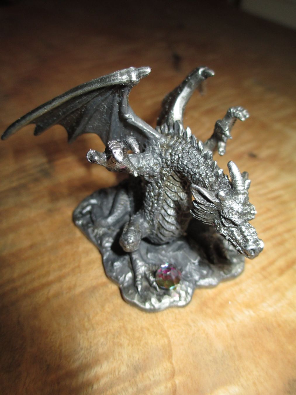 Statuette: Figur Drache Zinn. – Nuovo e nell'imballaggio originale da La Heutte venduto da franco029
