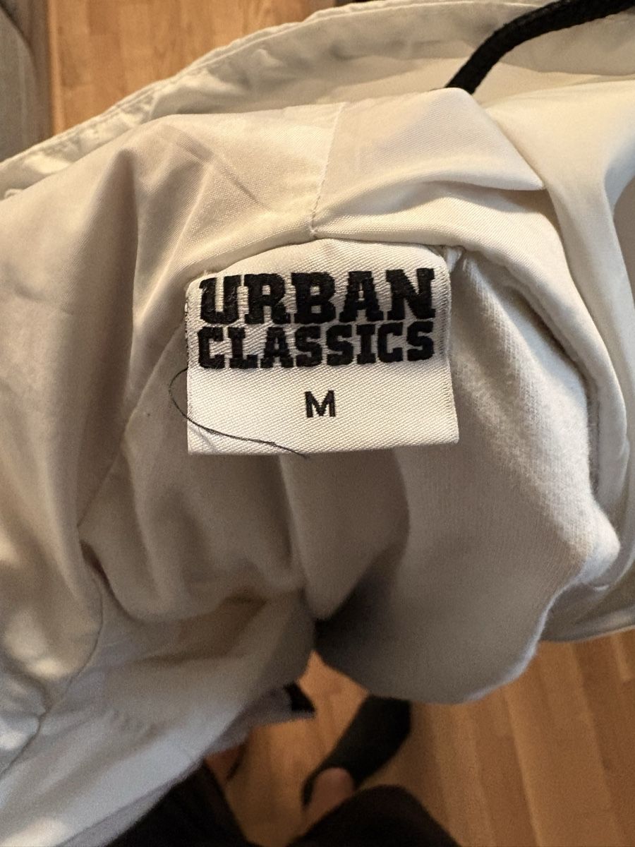 Giacche: Urban Classics Windbreaker Jacke Gr. M – Usato da Märstetten venduto da joe_yj7x 2
