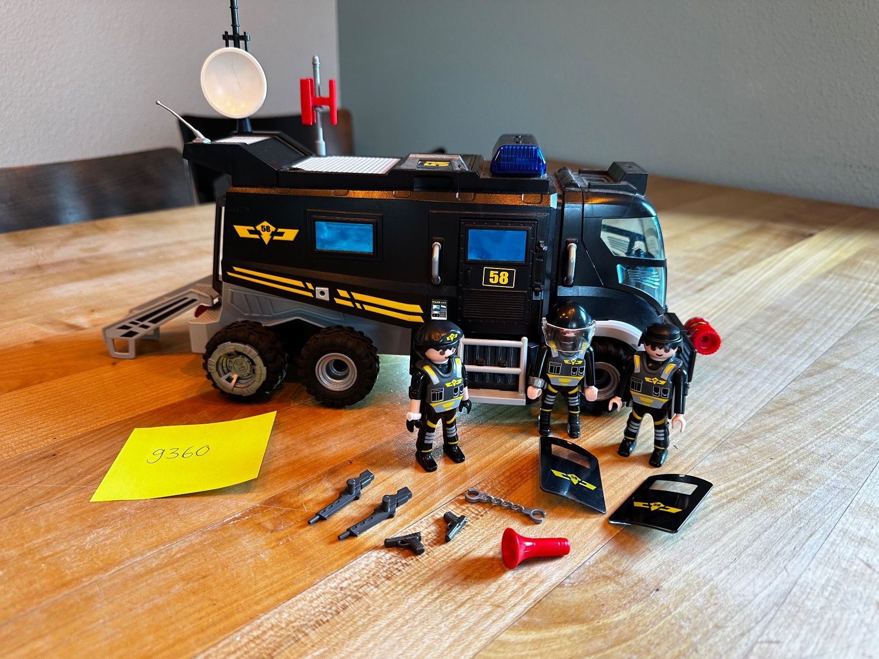 Playmobil Giocattoli: Playmobil 9360 polizei sek – Usato da Winterthur venduto da SiPa07
