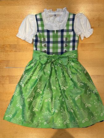 Dirndl für Kinder Gr. 92 aus Bayern neu