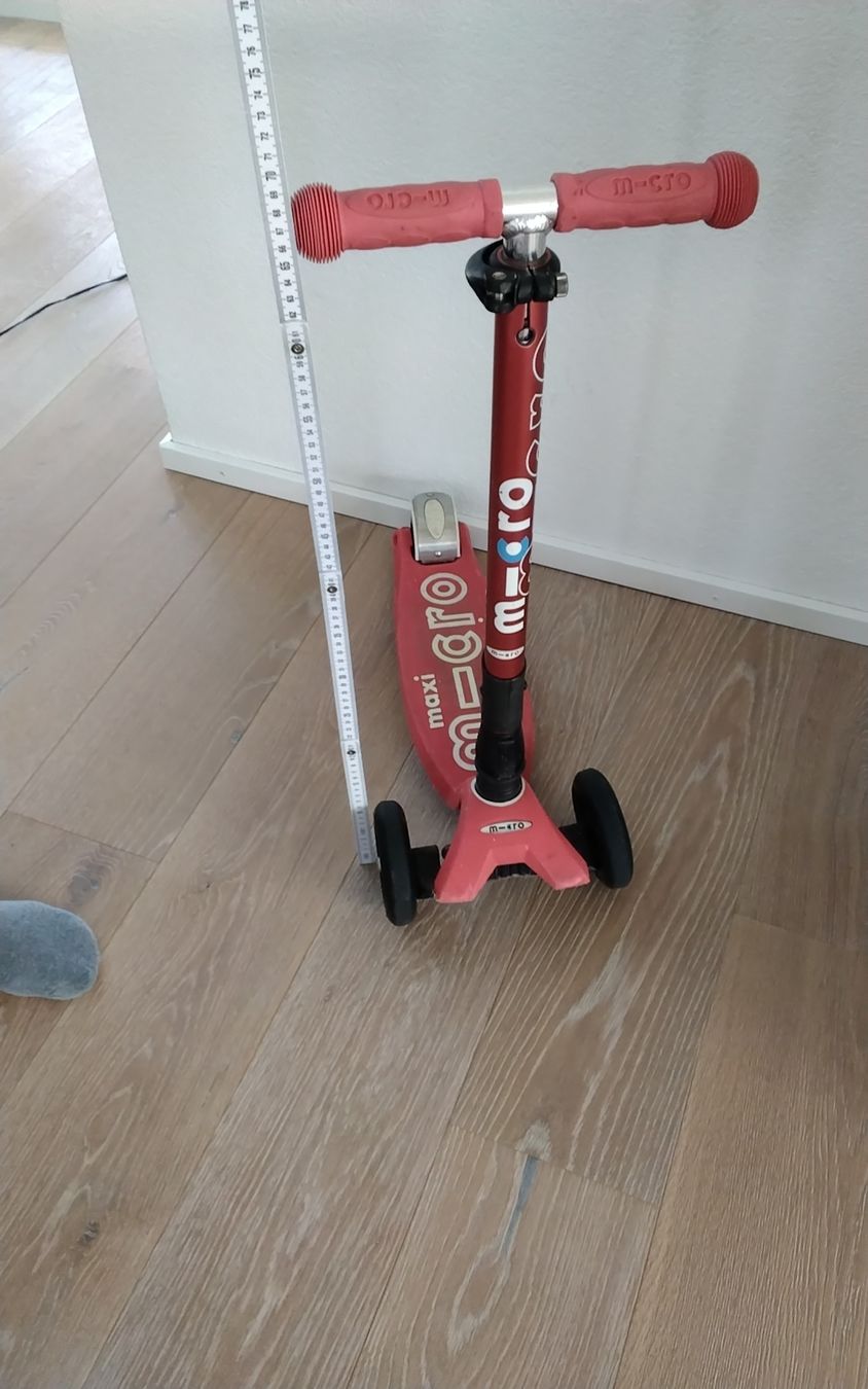 Micro Kickboard: Trottinett Micro Maxi rot guter Zustand – Usato da Rothrist venduto da Playboater 3