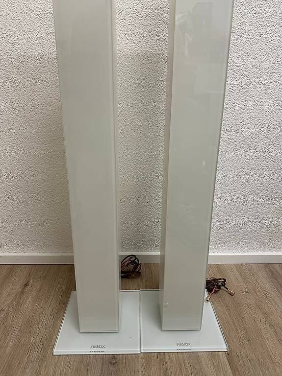 Revox Casse acustiche: Revox Column G70 Design Standlautsprecher Weiss – Usato da Obernau venduto da Arche_Noah_Brocki 2