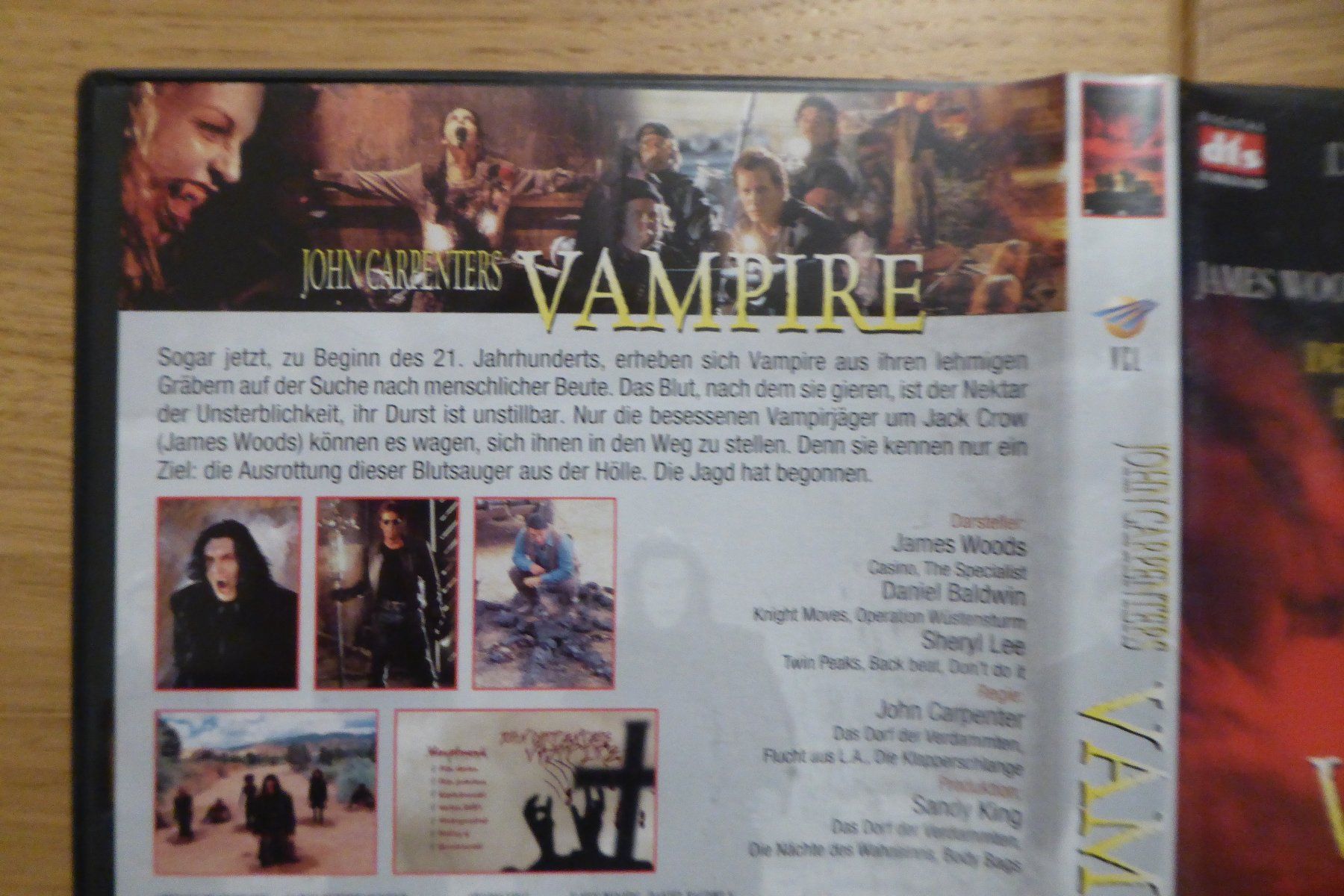Tutti i DVDs: DVD John Carpenter Vampire uncut – Usato da Allschwil venduto da Summelsarium 1