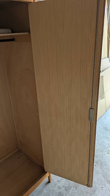 Schränke: Sehr Alter Schrank  – Gebraucht aus Steinen von paulo14 2