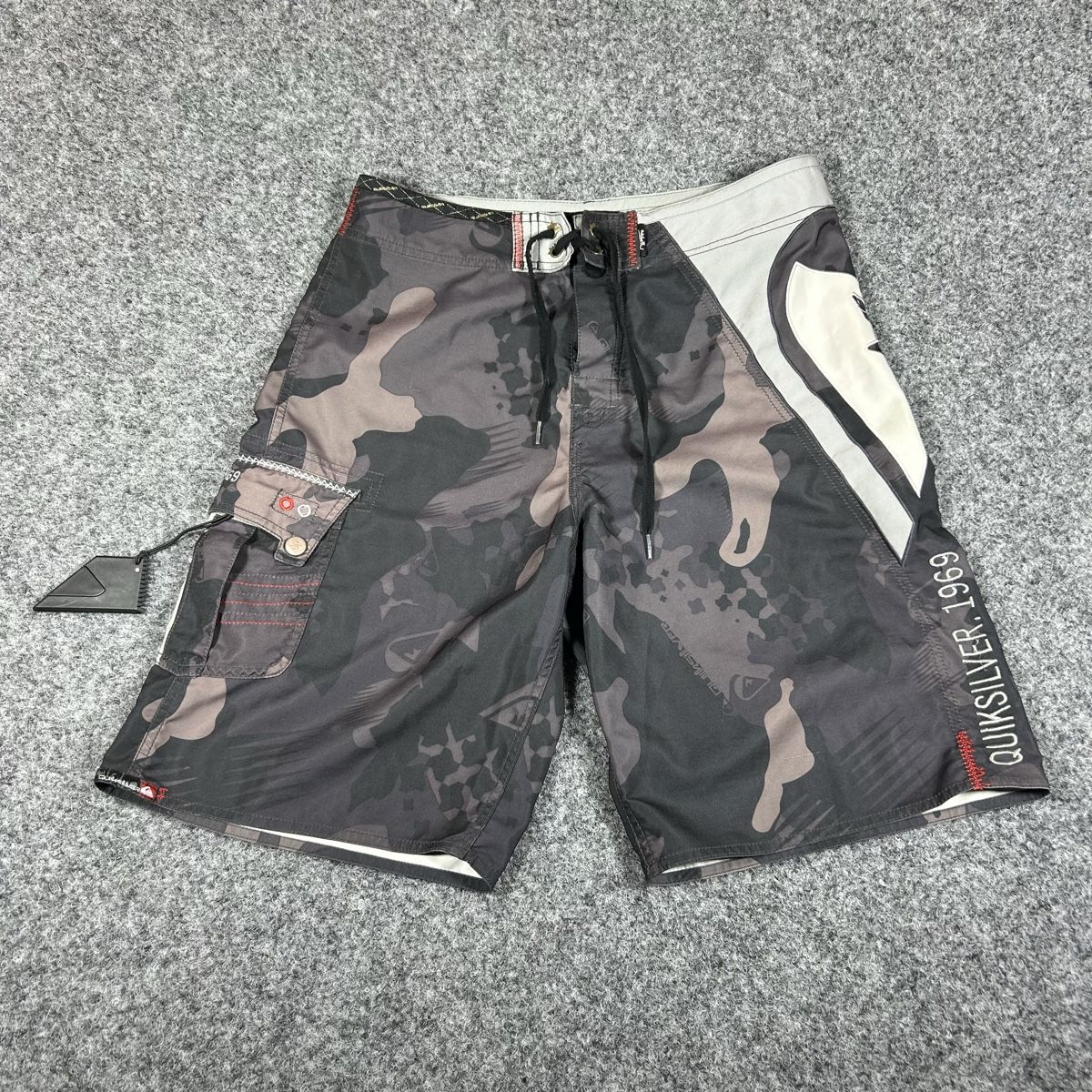 Quiksilver Badehosen: Swimming short Quiksilver camo  – Neu (gemäss Beschreibung) aus La Sagne NE von Matlasape