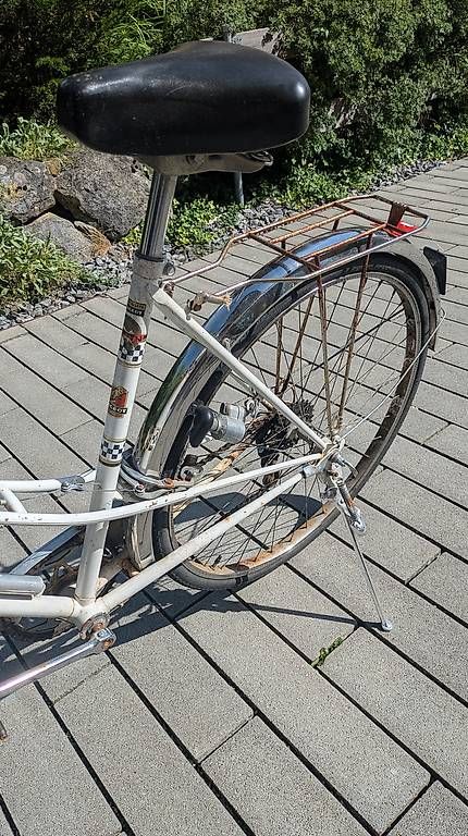 Vélos: Fahrrad Oldtimer Peugeot weiss – D'occasion à Bönigen par nadiaannunziata 1