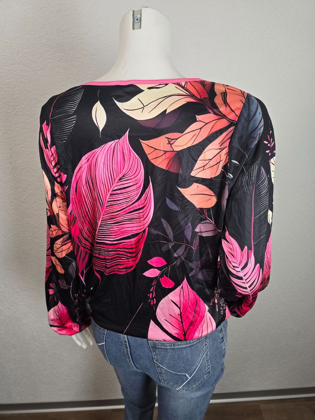 Camicette: Blouse Flowers T-M neuve – Nuovo e nell'imballaggio originale da Les Verrières venduto da kitel79 8