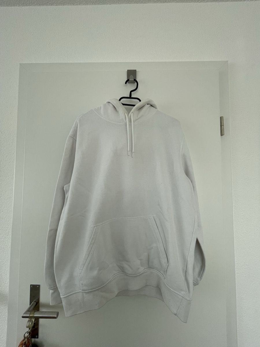 Maglioni & Felpe: Weisser Hoodie – Usato da Neuenegg venduto da aba_g85b