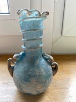 Très joli vase très ancien.