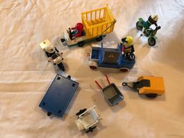 Lot de Playmobil : 2 véhicules 2 motos