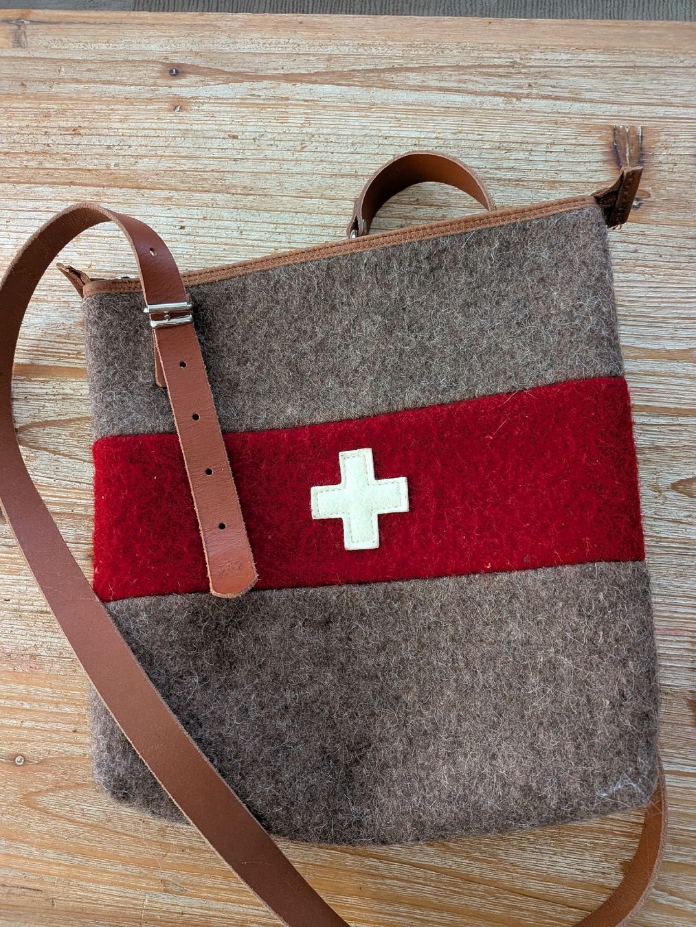 Armée suisse Sacs: Tasche Schweizer Militärdecke – D'occasion à Sempach par Scorch