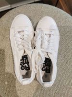 Sneakers weiss Grösse 38 Zustand wie neu (Marke Refresh)