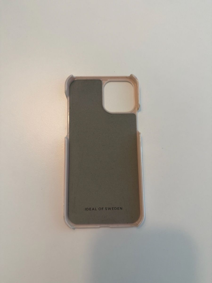 Apple Telefoni cellulari / Smartphones: iPhone 12 Weiss 64GB inkl. Ladekabel – Usato da Luzern venduto da smilla.f 5