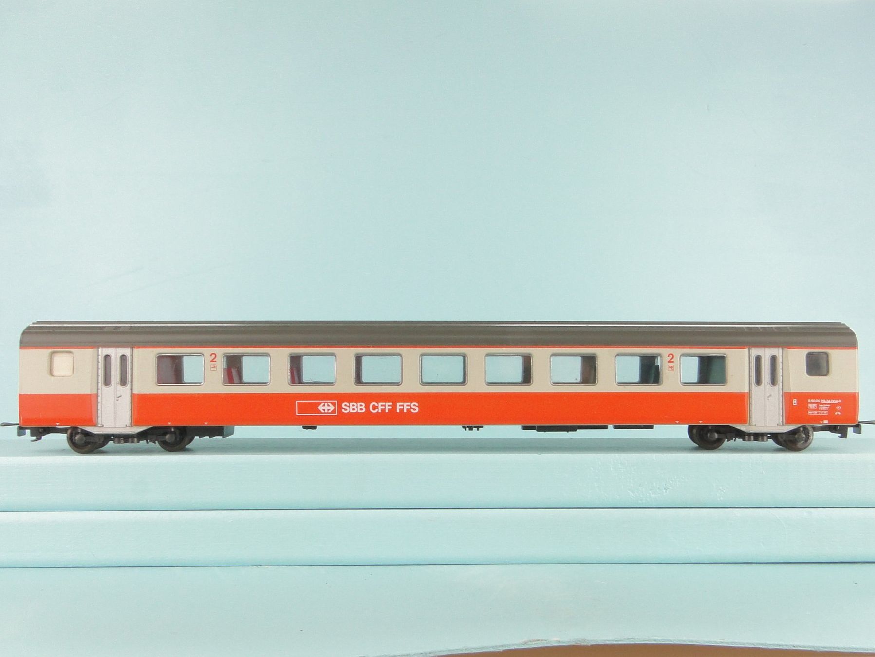 Liliput Modellini di ferrovie: Liliput SBB Swiss Express 2 Kl. – Usato da Bülach venduto da cann11 1