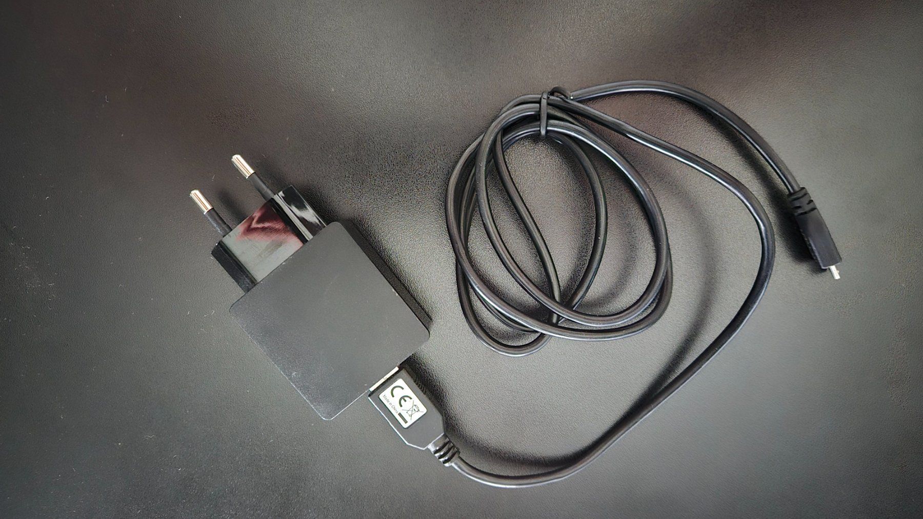 Huawei Modem & Router: Mobile WiFi SIM Router – Usato da Zürich venduto da mar_nns9 1