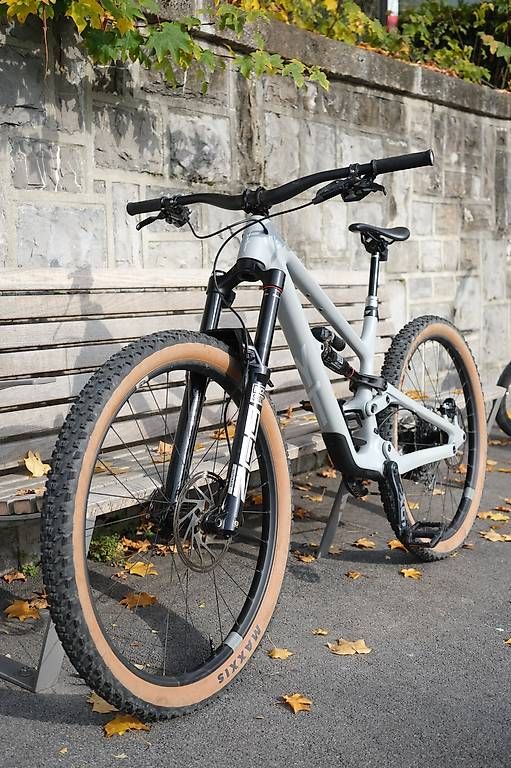 YT Biciclette: YT Capra, Uncaged 6, Taille M – Usato da Lausanne venduto da qdonzallaz