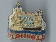 Placchette & Badge: London Pin – Usato da Zürich venduto da t24_de
