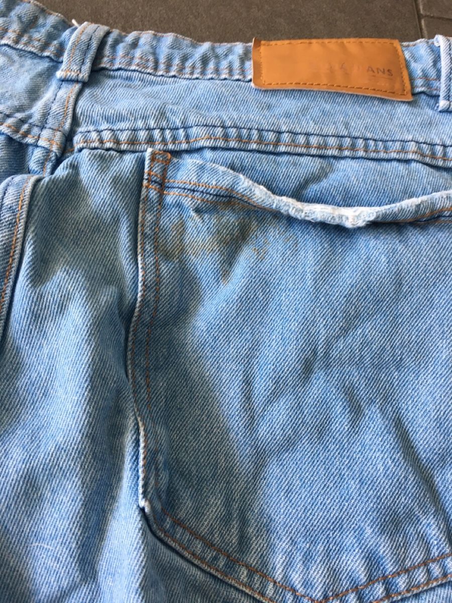 Jeans: Coole Jeans Shorts  Gr. 44  Destroyed Look – Usato da Biel/Bienne venduto da Bolagol9 2