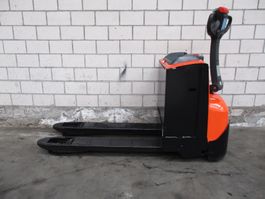 STAPLER TOYOTA BT LWE 200 AMEISE 21
