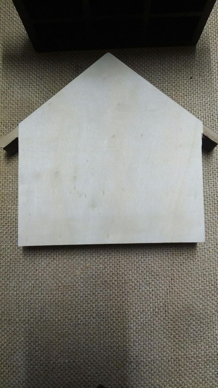 Tutte le decorazioni: 2 kleines dekoratives Holzchalet – Nuovo (secondo la descrizione) da La Croix (Lutry) venduto da Lecollectioneur 2