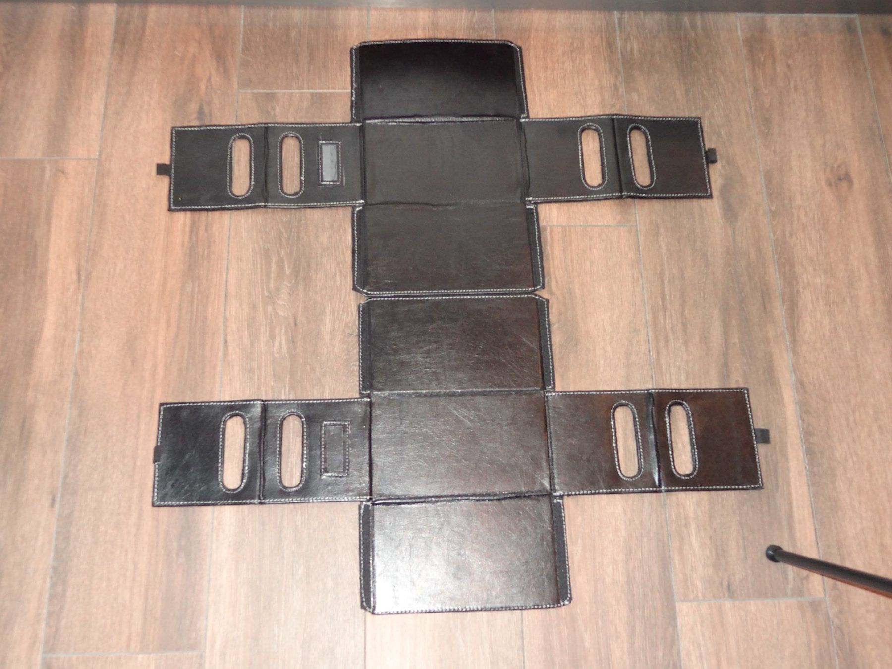 Ikea Altro per la casa: Lot de 2 boîtes de rangement noires – Usato da Satigny venduto da salvatore73 9
