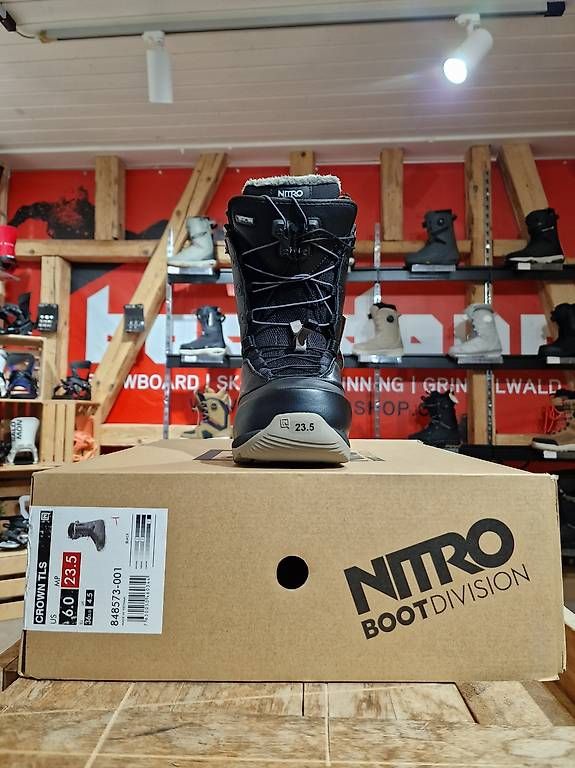 Scarpe da uomo: NITRO CROWN TLS SNOWBOARD BOOTS | BLACK – Usato da Grindelwald venduto da Backdoor_Shop 2